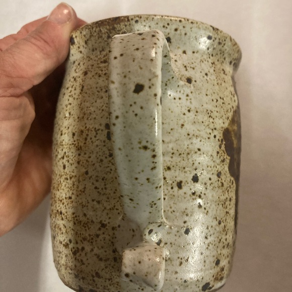 Studio Art Pottery Coffee Mug Cup Hand Made Earth Speckled Clay 12oz Signed Rare - Picture 6 of 12